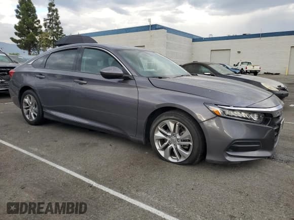 ✅ 2019 Honda Accord LX • VIN: 1HGCV1F19KA005992 • Lot: 85936025. Listed on Copart with 63,250 mi. Free auction sales archive from the USA and detailed vehicle history report at DreamBid. Image 4.
