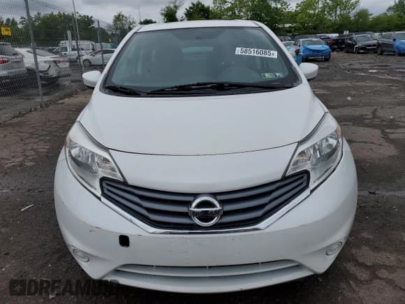 ✅ 2016 Nissan Note S Plus • VIN: 3N1CE2CPXGL408105 • Lot: 58516085. Wystawiony na Copart z przebiegiem 77 926 mil. Bezpłatny archiwum sprzedaży aukcyjnych z USA i szczegółowy raport historii pojazdu na DreamBid. Zdjęcie 5.