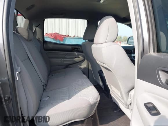 ✅ 2012 Toyota Tacoma PreRunner • VIN: 5TFJU4GN7CX019769 • Lot: 43735015. Listed on IAAI with 116,237 mi. Free auction sales archive from the USA and detailed vehicle history report at DreamBid. Image 8.