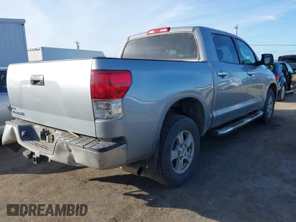 ✅ 2013 Toyota Tundra • VIN: 5TFEY5F13DX138365 • Lot: 41720177. Listed on IAAI with 138,078 mi. Free auction sales archive from the USA and detailed vehicle history report at DreamBid. Image 4.