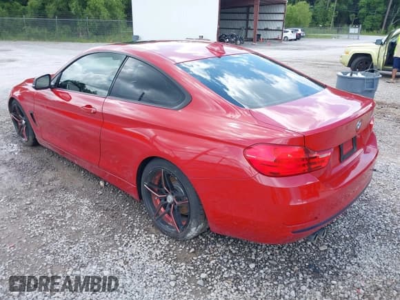 ✅ 2015 BMW 4 Series 428i • VIN: WBA3N3C59FK233912 • Лот: 42540280. Опубликован ранее на IAAI с пробегом Не указан. Бесплатный доступ к архиву аукционных продаж из США и подробный отчёт об истории автомобиля на DreamBid. Изображение 3.