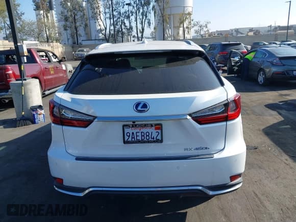 ✅ 2022 Lexus RX 450h • VIN: 2T2HGMDA6NC080633 • Lot: 43839542. Listed on IAAI with 28,806 mi. Free auction sales archive from the USA and detailed vehicle history report at DreamBid. Image 17.