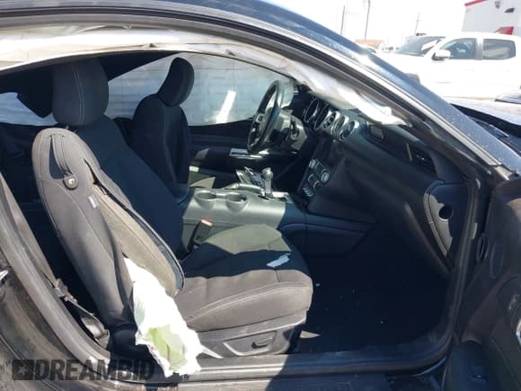 ✅ 2022 Ford Mustang EcoBoost Premium • VIN: 1FA6P8TH4N5123371 • Lot: 43185864. Listed on IAAI with 34,476 mi. Free auction sales archive from the USA and detailed vehicle history report at DreamBid. Image 5.