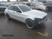 ✅ 2015 Mercedes-Benz C 300 Luxury • VIN: 55SWF4KB1FU023505 • Лот: 84389345. Опубликован ранее на Copart с пробегом 70 152 миль. Бесплатный доступ к архиву аукционных продаж из США и подробный отчёт об истории автомобиля на DreamBid. Изображение 4.