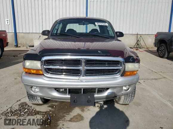 ✅ 2003 Dodge Dakota SLT • VIN: 1D7HG48N23S135937 • Lot: 85747544. Wystawiony na Copart z przebiegiem 164 352 mil. Bezpłatny archiwum sprzedaży aukcyjnych z USA i szczegółowy raport historii pojazdu na DreamBid. Zdjęcie 5.