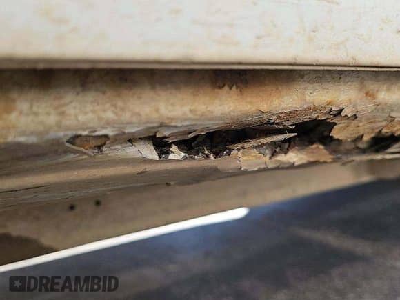 2012 Chevrolet Silverado 1500 LT with VIN 1GCRKSE03CZ277442, listed as a IAAI auction lot 43603208 with 236,099 mi miles and . Bid and sale history available at DreamBid. Image 24.