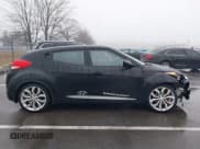 ✅ 2013 Hyundai Veloster w/Black Int • VIN: KMHTC6AD1DU151125 • Lot: 41574616. Wystawiony na IAAI z przebiegiem 98 674 mil. Bezpłatny archiwum sprzedaży aukcyjnych z USA i szczegółowy raport historii pojazdu na DreamBid. Zdjęcie 13.