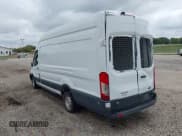 ✅ 2016 Ford Transit Cargo • VIN: 1FTBW3XG5GKB06020 • Lot: 43263211. Wystawiony na IAAI z przebiegiem 432 369 mil. Bezpłatny archiwum sprzedaży aukcyjnych z USA i szczegółowy raport historii pojazdu na DreamBid. Zdjęcie 3.