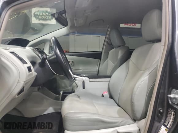 ✅ 2014 Toyota Prius Five • VIN: JTDZN3EU3E3332946 • Lot: 91863535. Listed on Copart with 164,257 mi. Free auction sales archive from the USA and detailed vehicle history report at DreamBid. Image 7.