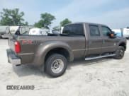 ✅ 2015 Ford F-350 Lariat • VIN: 1FT8W3DT9FEC28775 • Lot: 60760975. Wystawiony na Copart z przebiegiem 398 459 mil. Bezpłatny archiwum sprzedaży aukcyjnych z USA i szczegółowy raport historii pojazdu na DreamBid. Zdjęcie 3.