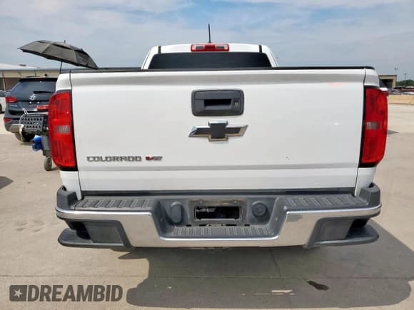 ✅ 2018 Chevrolet Colorado 2WD Work Truck • VIN: 1GCHSBENXJ1101863 • Лот: 68431245. Опубликован ранее на Copart с пробегом 48 937 миль. Бесплатный доступ к архиву аукционных продаж из США и подробный отчёт об истории автомобиля на DreamBid. Изображение 6.