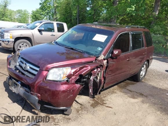 ✅ 2007 Honda Pilot EX-L • VIN: 2HKYF18547H532095 • Lot: 42172914. Listed on IAAI with 275,674 mi. Free auction sales archive from the USA and detailed vehicle history report at DreamBid. Image 17.
