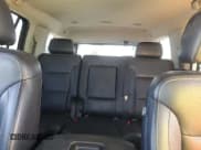 ✅ 2019 Chevrolet Tahoe LS • VIN: 1GNSCAKC6KR230757 • Lot: 72027705. Wystawiony na Copart z przebiegiem 82 004 mil. Bezpłatny archiwum sprzedaży aukcyjnych z USA i szczegółowy raport historii pojazdu na DreamBid. Zdjęcie 10.