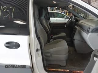 ✅ 2006 Ford Freestar Cargo • VIN: 2FTZA54666BA14556 • Lot: 42103437. Wystawiony na IAAI z przebiegiem 147 998 mil. Bezpłatny archiwum sprzedaży aukcyjnych z USA i szczegółowy raport historii pojazdu na DreamBid. Zdjęcie 5.