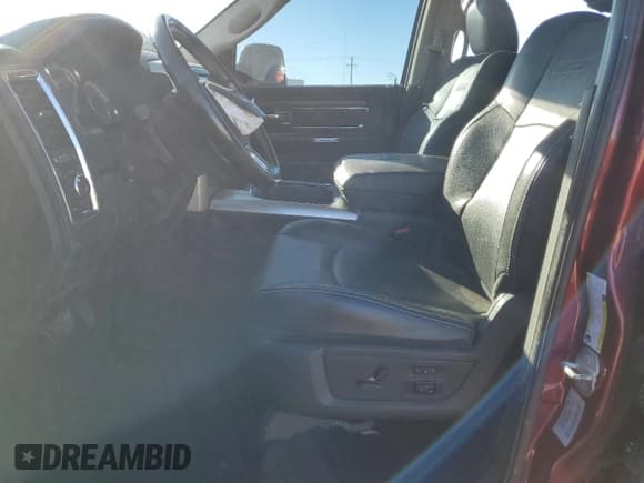 ✅ 2017 Ram 2500 Laramie • VIN: 3C6UR5FL0HG517478 • Lot: 82716475. Wystawiony na Copart z przebiegiem 145 955 mil. Bezpłatny archiwum sprzedaży aukcyjnych z USA i szczegółowy raport historii pojazdu na DreamBid. Zdjęcie 7.