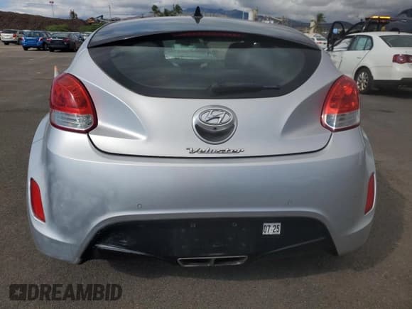 ✅ 2013 Hyundai Veloster w/Gray Int • VIN: KMHTC6AD8DU093871 • Lot: 79278124. Listed on Copart with 95,300 mi. Free auction sales archive from the USA and detailed vehicle history report at DreamBid. Image 6.
