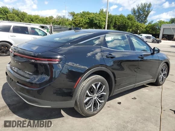 ✅ 2023 Toyota Crown Limited • VIN: JTDAAAAF5P3003012 • Лот: 89436505. Опубликован ранее на Copart с пробегом 13 057 миль. Бесплатный доступ к архиву аукционных продаж из США и подробный отчёт об истории автомобиля на DreamBid. Изображение 3.