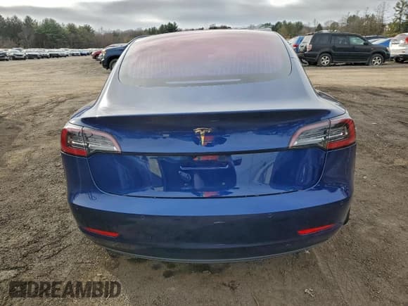 ✅ 2018 Tesla Model 3 Long Range Battery • VIN: 5YJ3E1EA1JF013123 • Lot: 95905935. Wystawiony na Copart z przebiegiem 65 093 mil. Bezpłatny archiwum sprzedaży aukcyjnych z USA i szczegółowy raport historii pojazdu na DreamBid. Zdjęcie 6.