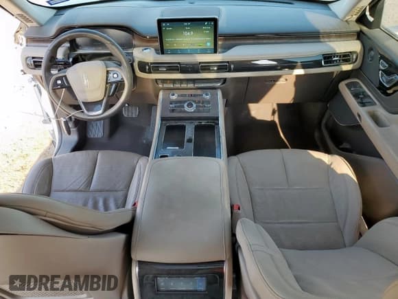 ✅ 2021 Lincoln Aviator Reserve • VIN: 5LM5J7WCXMGL15522 • Lot: 67379735. Listed on Copart with 62,622 mi. Free auction sales archive from the USA and detailed vehicle history report at DreamBid. Image 8.