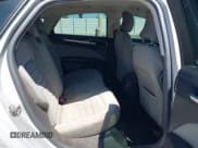 ✅ 2016 Ford Fusion S Hybrid • VIN: 3FA6P0UU5GR342983 • Лот: 42302440. Опубликован ранее на IAAI с пробегом 141 830 миль. Бесплатный доступ к архиву аукционных продаж из США и подробный отчёт об истории автомобиля на DreamBid. Изображение 8.