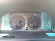 ✅ 2003 Volvo V70 2.4L • VIN: YV1SW61T932320682 • Lot: 50212255. Listed on Copart with 177,293 mi. Free auction sales archive from the USA and detailed vehicle history report at DreamBid. Image 9.