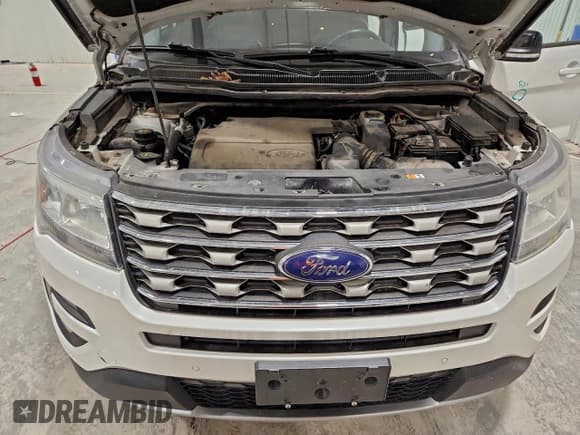 ✅ 2016 Ford Explorer XLT • VIN: 1FM5K8D80GGB94721 • Lot: 94699715. Wystawiony na Copart z przebiegiem 134 386 mil. Bezpłatny archiwum sprzedaży aukcyjnych z USA i szczegółowy raport historii pojazdu na DreamBid. Zdjęcie 12.