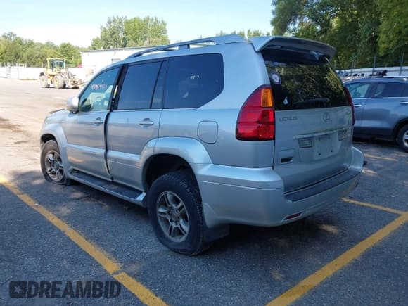 ✅ 2007 Lexus GX 470 • VIN: JTJBT20X170143684 • Lot: 43069429. Wystawiony na IAAI z przebiegiem 218 075 mil. Bezpłatny archiwum sprzedaży aukcyjnych z USA i szczegółowy raport historii pojazdu na DreamBid. Zdjęcie 3.