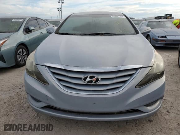 ✅ 2012 Hyundai Sonata GLS • VIN: 5NPEB4AC6CH464126 • Lot: 76027754. Wystawiony na Copart z przebiegiem Nie podano. Bezpłatny archiwum sprzedaży aukcyjnych z USA i szczegółowy raport historii pojazdu na DreamBid. Zdjęcie 5.