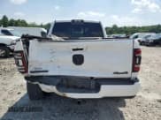 ✅ 2022 Ram 2500 Laramie • VIN: 3C6UR5NL7NG129015 • Лот: 66012325. Опубликован ранее на Copart с пробегом 62 323 миль. Бесплатный доступ к архиву аукционных продаж из США и подробный отчёт об истории автомобиля на DreamBid. Изображение 6.