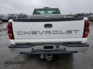 ✅ 2005 Chevrolet Silverado 1500 Work Truck • VIN: 1GCEC14V45Z247646 • Лот: 71506084. Опубликован ранее на Copart с пробегом 113 561 миль. Бесплатный доступ к архиву аукционных продаж из США и подробный отчёт об истории автомобиля на DreamBid. Изображение 6.