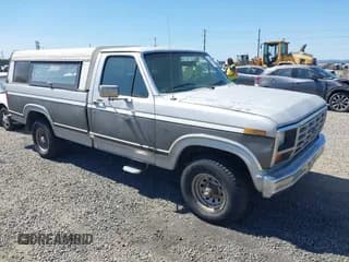 ✅ 1985 Ford F-150 • VIN: 2FTEF14Y1FCB51795 • Lot: 42853036. Wystawiony na IAAI z przebiegiem 173 503 mil. Bezpłatny archiwum sprzedaży aukcyjnych z USA i szczegółowy raport historii pojazdu na DreamBid. Zdjęcie 1.