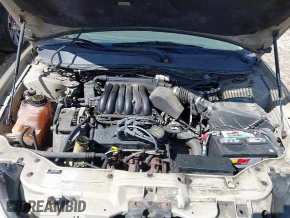 ✅ 2001 Mercury Sable GS • VIN: 1MEFM50U31G632299 • Лот: 41863678. Опубликован ранее на IAAI с пробегом 112 835 миль. Бесплатный доступ к архиву аукционных продаж из США и подробный отчёт об истории автомобиля на DreamBid. Изображение 10.