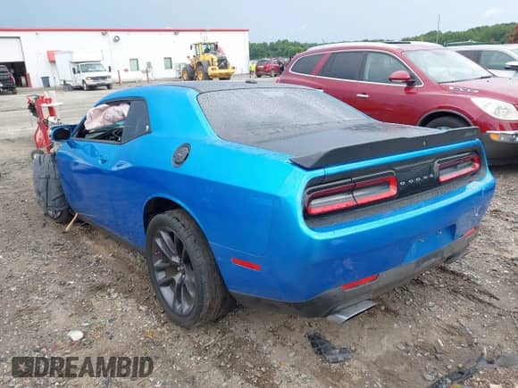 2018 Dodge Challenger R/T z VIN 2C3CDZBT3JH310531, wystawiony jako IAAI lot #42730050 z przebiegiem Nie podano mil oraz . Historia ofert i sprzedaży dostępna na DreamBid. Obrazek 3.