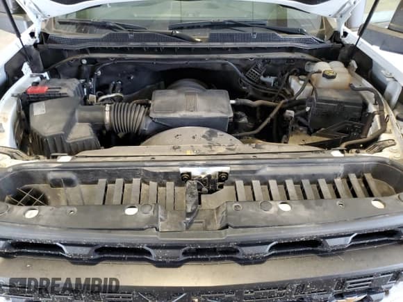 ✅ 2020 Chevrolet Silverado 2500HD Work Truck • VIN: 1GC5YLE74LF318064 • Лот: 84729835. Опубликован ранее на Copart с пробегом 58 715 миль. Бесплатный доступ к архиву аукционных продаж из США и подробный отчёт об истории автомобиля на DreamBid. Изображение 11.