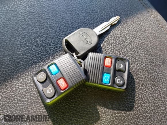 ✅ 2012 Ford Expedition Limited • VIN: 1FMJU2A51CEF66217 • Lot: 42525084. Listed on IAAI with 153,114 mi. Free auction sales archive from the USA and detailed vehicle history report at DreamBid. Image 11.