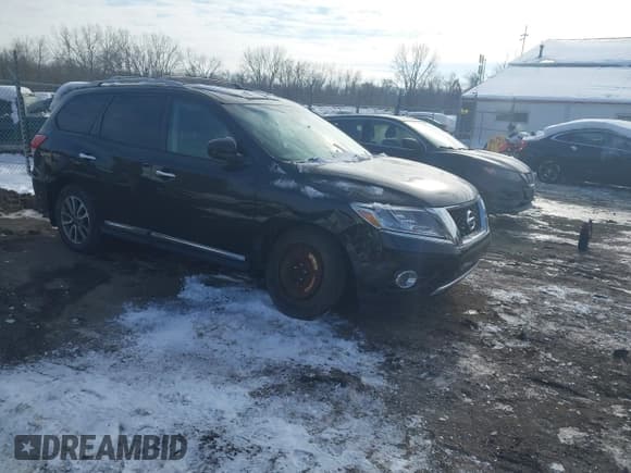 ✅ 2015 Nissan Pathfinder Platinum • VIN: 5N1AR2MM5FC629775 • Lot: 43856760. Listed on IAAI with 205,028 mi. Free auction sales archive from the USA and detailed vehicle history report at DreamBid. Image 1.