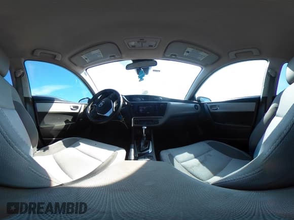 ✅ 2017 Toyota Corolla SE • VIN: 2T1BURHE8HC829031 • Lot: 43465025. Wystawiony na IAAI z przebiegiem 165 341 mil. Bezpłatny archiwum sprzedaży aukcyjnych z USA i szczegółowy raport historii pojazdu na DreamBid. Zdjęcie 18.