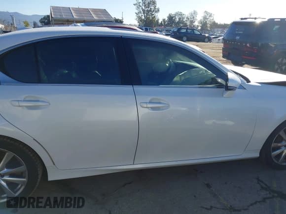 ✅ 2013 Lexus GS 350 • VIN: JTHBE1BLXD5019329 • Lot: 43682235. Wystawiony na IAAI z przebiegiem 117 822 mil. Bezpłatny archiwum sprzedaży aukcyjnych z USA i szczegółowy raport historii pojazdu na DreamBid. Zdjęcie 13.