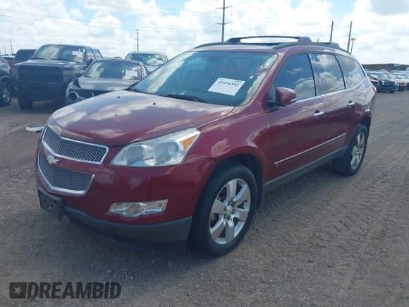 ✅ 2010 Chevrolet Traverse LTZ • VIN: 1GNLRHED1AS133182 • Лот: 42454382. Опубликован ранее на IAAI с пробегом 214 269 миль. Бесплатный доступ к архиву аукционных продаж из США и подробный отчёт об истории автомобиля на DreamBid. Изображение 2.
