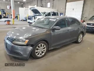 ✅ 2011 Volkswagen Jetta SE • VIN: 3VWDX7AJ9BM355372 • Lot: 81951025. Wystawiony na Copart z przebiegiem 278 405 mil. Bezpłatny archiwum sprzedaży aukcyjnych z USA i szczegółowy raport historii pojazdu na DreamBid. Zdjęcie 1.