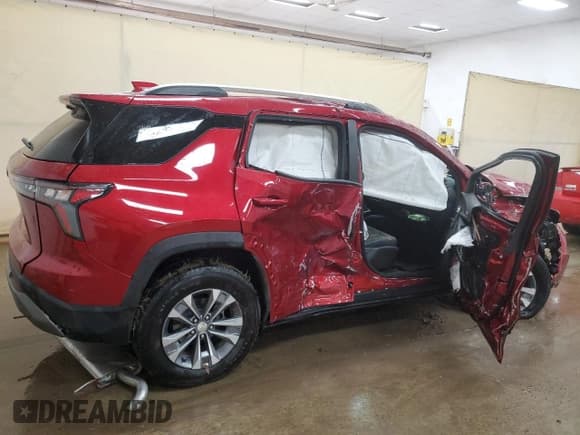 ✅ 2025 Chevrolet Equinox FWD LT • VIN: 3GNAXHEG1SL168036 • Lot: 54703185. Wystawiony na Copart z przebiegiem Nie podano. Bezpłatny archiwum sprzedaży aukcyjnych z USA i szczegółowy raport historii pojazdu na DreamBid. Zdjęcie 3.