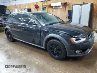 ✅ 2016 Audi allroad A4 Premium Plus • VIN: WA1UFAFL2GA013757 • Лот: 48415624. Опубликован ранее на Copart с пробегом 141 584 миль. Бесплатный доступ к архиву аукционных продаж из США и подробный отчёт об истории автомобиля на DreamBid. Изображение 4.