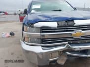 ✅ 2015 Chevrolet Silverado 2500HD Work Truck • VIN: 1GC0CUEG0FZ105243 • Lot: 41379638. Wystawiony na IAAI z przebiegiem 206 104 mil. Bezpłatny archiwum sprzedaży aukcyjnych z USA i szczegółowy raport historii pojazdu na DreamBid. Zdjęcie 21.