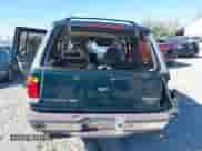 1997 Ford Explorer XL z VIN 1FMDU32EXVUA67202, wystawiony jako IAAI lot #43411217 z przebiegiem 152 951 mil mil oraz . Historia ofert i sprzedaży dostępna na DreamBid. Obrazek 17.