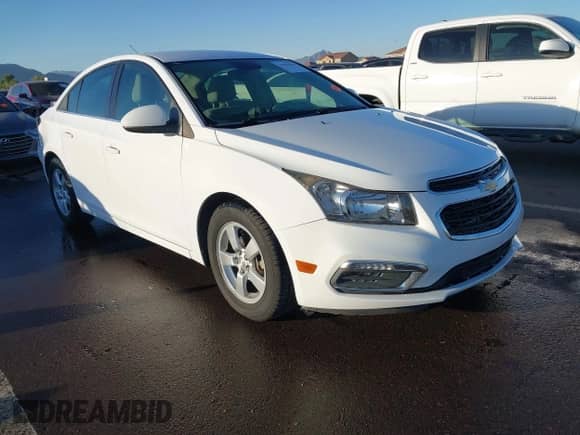 2016 Chevrolet Cruze LT z VIN 1G1PE5SB9G7175787, wystawiony jako IAAI lot #43552094 z przebiegiem 92 068 mil mil oraz . Historia ofert i sprzedaży dostępna na DreamBid. Obrazek 1.