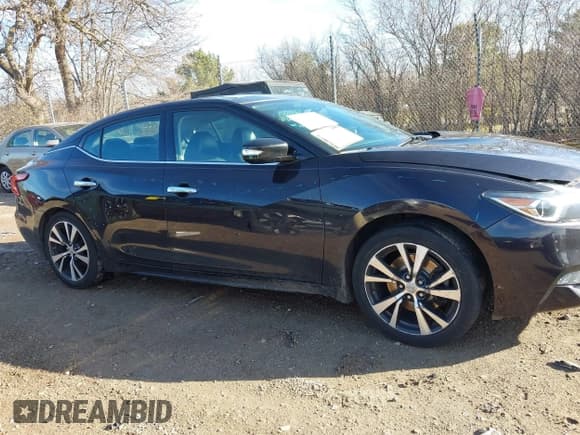 ✅ 2016 Nissan Maxima Platinum • VIN: 1N4AA6AP5GC382430 • Lot: 43769066. Listed on IAAI with 105,785 mi. Free auction sales archive from the USA and detailed vehicle history report at DreamBid. Image 13.