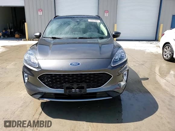 ✅ 2020 Ford Escape Titanium Hybrid • VIN: 1FMCU9DZ9LUC05811 • Лот: 70927045. Опубликован ранее на Copart с пробегом 54 185 миль. Бесплатный доступ к архиву аукционных продаж из США и подробный отчёт об истории автомобиля на DreamBid. Изображение 13.