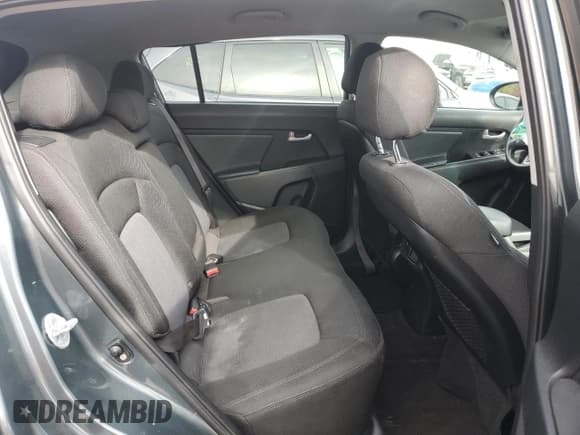 ✅ 2015 Kia Sportage LX • VIN: KNDPB3AC7F7745475 • Lot: 82736745. Wystawiony na Copart z przebiegiem 105 897 mil. Bezpłatny archiwum sprzedaży aukcyjnych z USA i szczegółowy raport historii pojazdu na DreamBid. Zdjęcie 10.