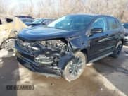 ✅ 2024 Ford Edge SE • VIN: 2FMPK4G9XRBB22229 • Lot: 41804971. Wystawiony na IAAI z przebiegiem 1 014 mil. Bezpłatny archiwum sprzedaży aukcyjnych z USA i szczegółowy raport historii pojazdu na DreamBid. Zdjęcie 17.