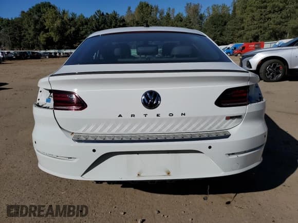 ✅ 2020 Volkswagen Arteon SEL Premium R-Line • VIN: WVWTR7AN5LE015624 • Лот: 72170674. Опубликован ранее на Copart с пробегом 52 642 миль. Бесплатный доступ к архиву аукционных продаж из США и подробный отчёт об истории автомобиля на DreamBid. Изображение 6.